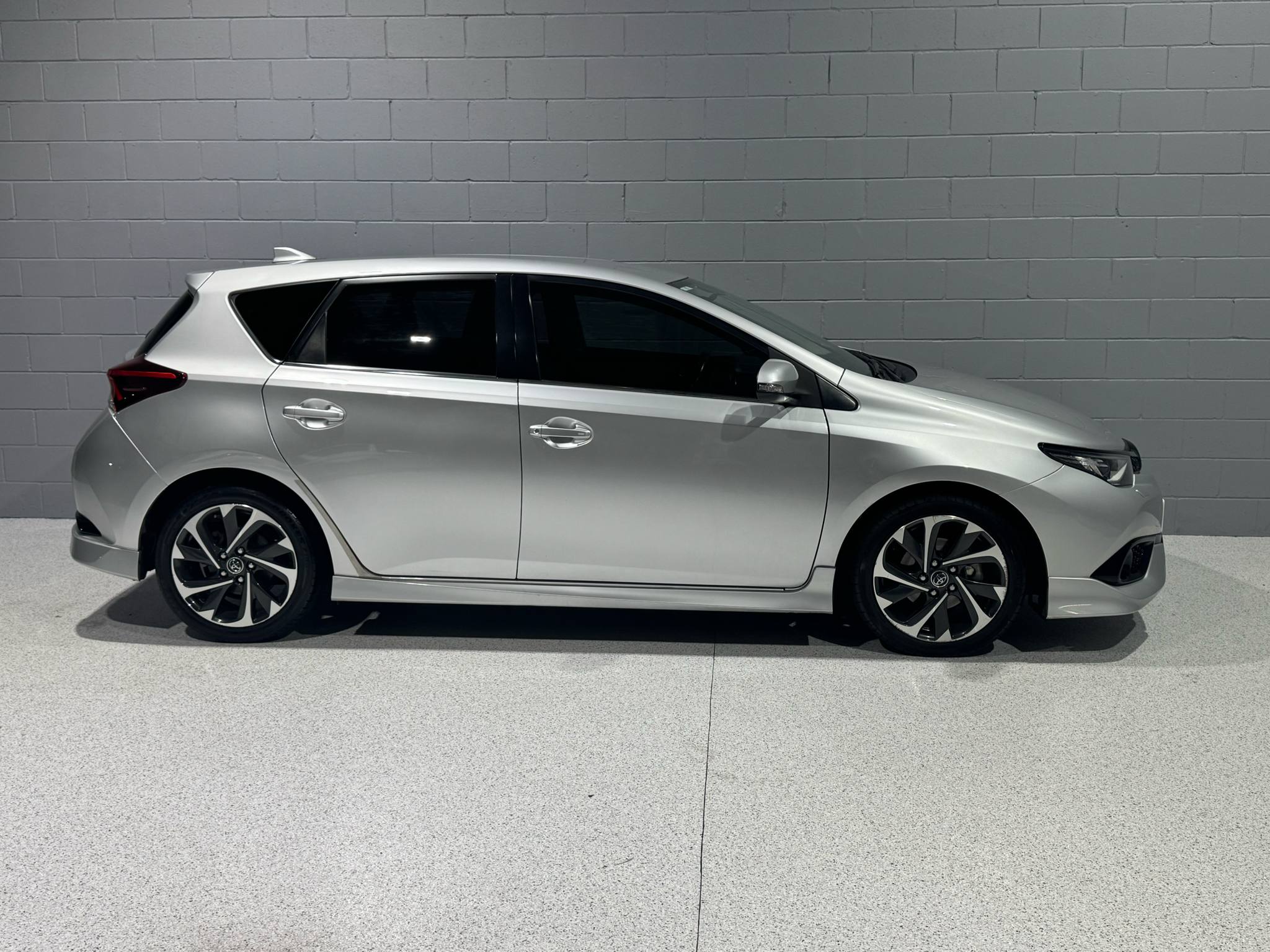 bd7f6072-c565-41eb-830e-038c13464f1a