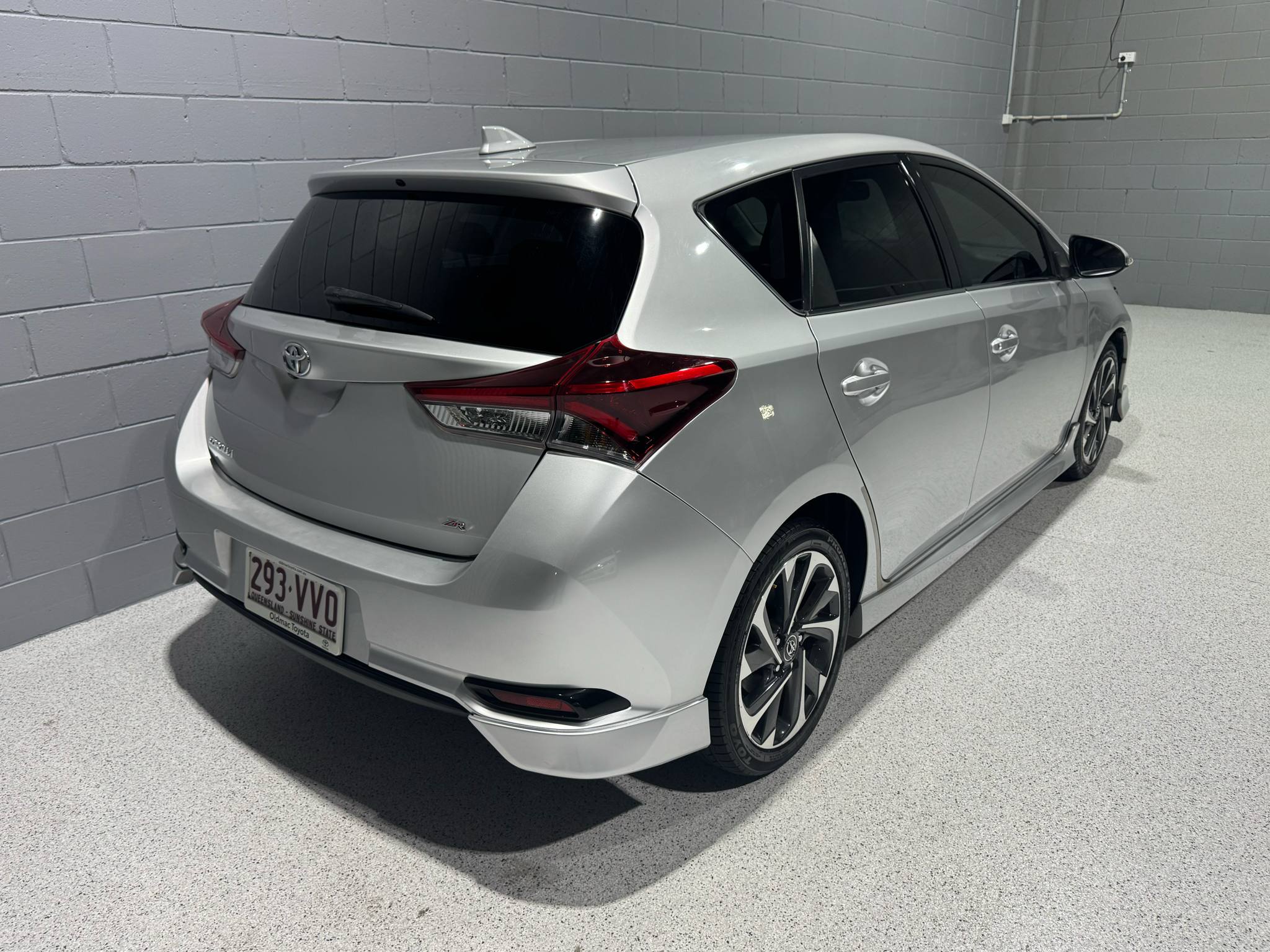 e233b235-ae78-4e39-ab7e-1fa359a78420