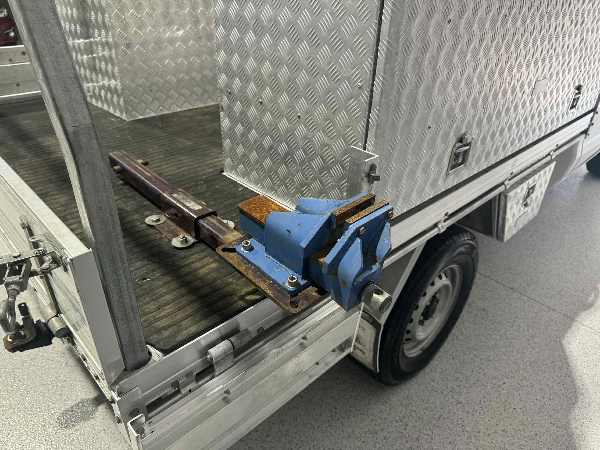 87bb5d18-69e2-4c58-b7e8-a63e181ae8e1