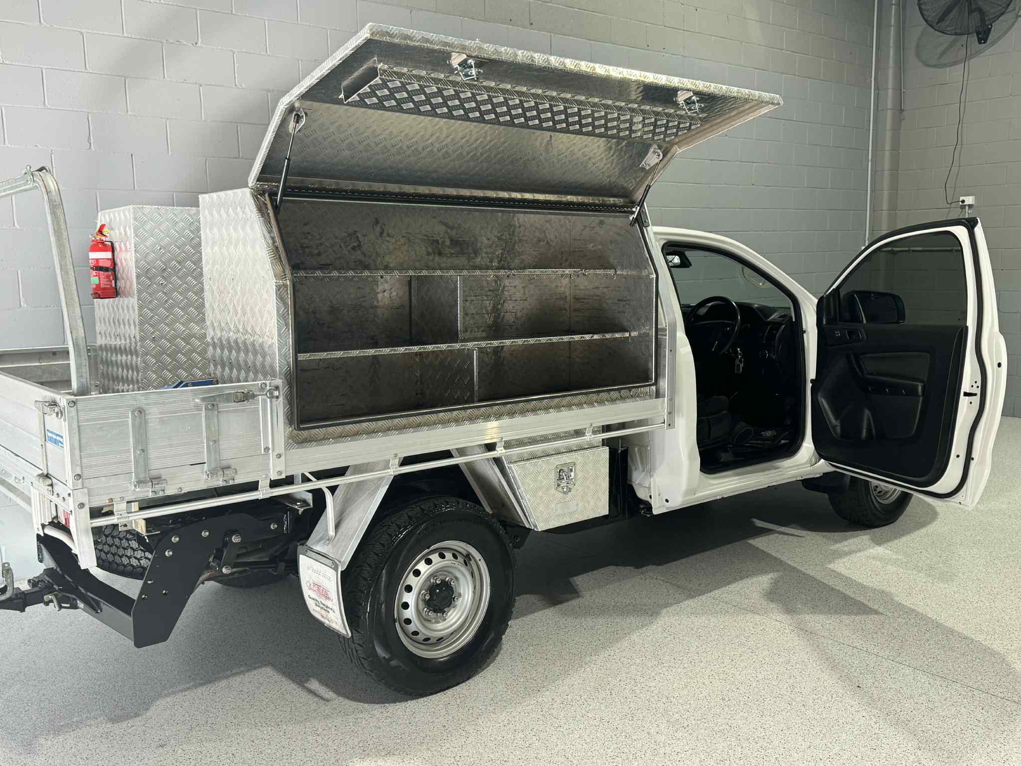 b1aa0172-9119-4a55-ab73-ba6d4c20ea06