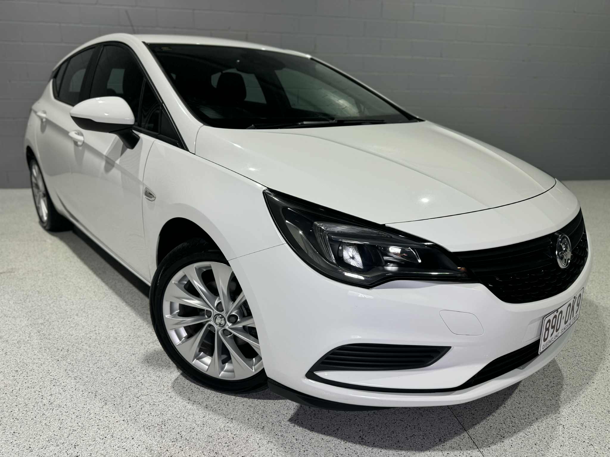 51bbb9db-4875-4bdb-9523-90c7f2bedb8e