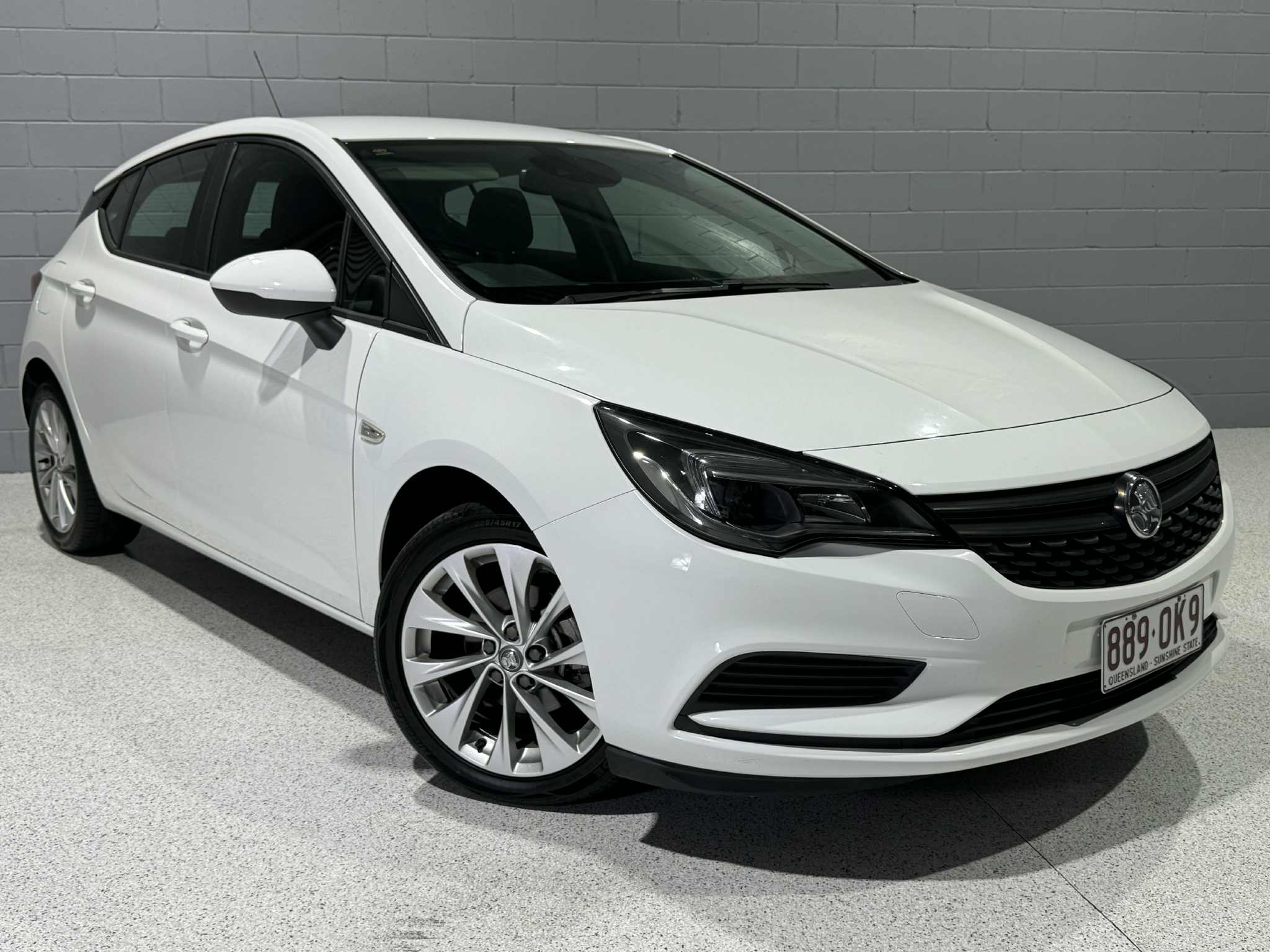 6fc3534a-fa16-4eda-8837-33e74a6c34ed